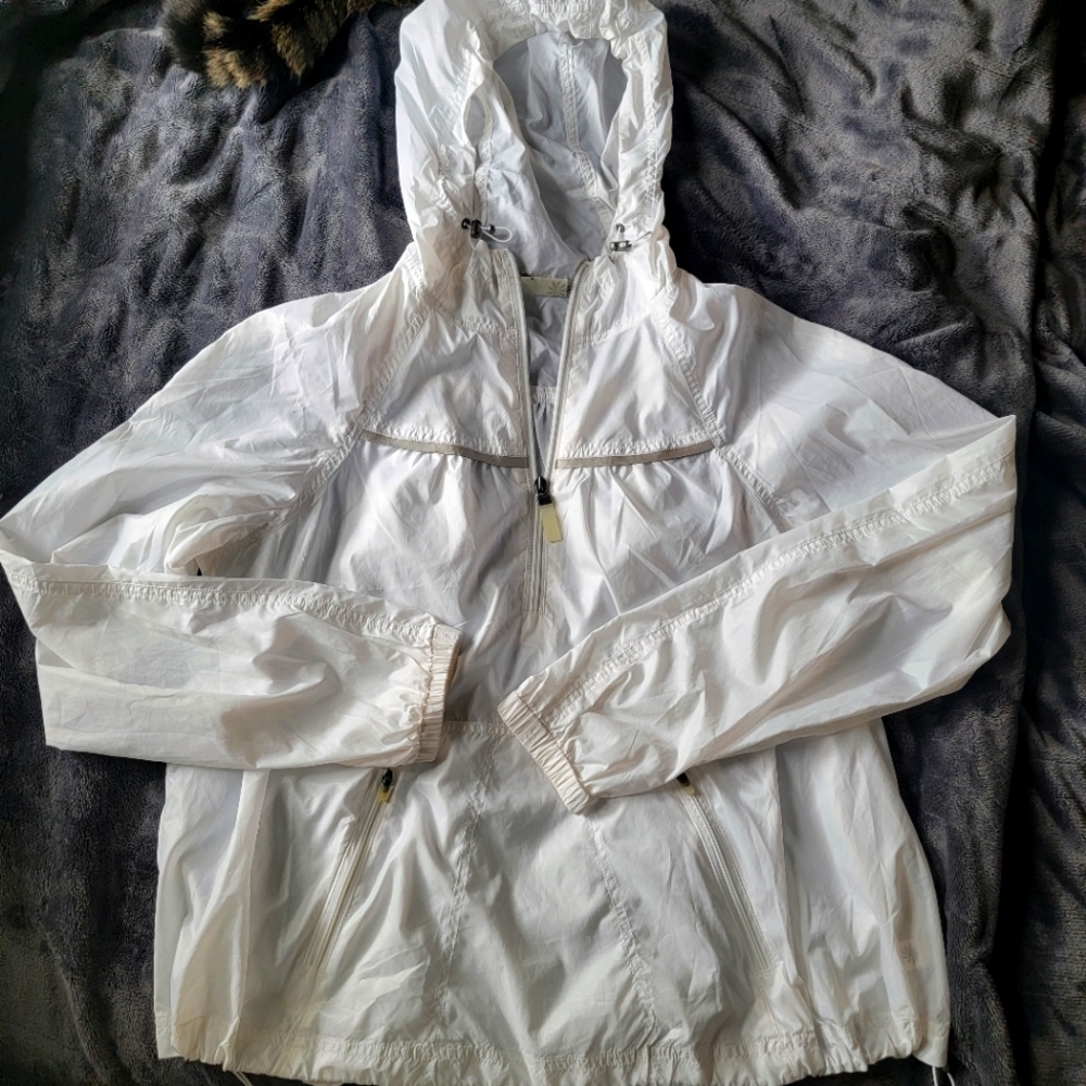 Athleta Windbreaker Jacket  in White Size M